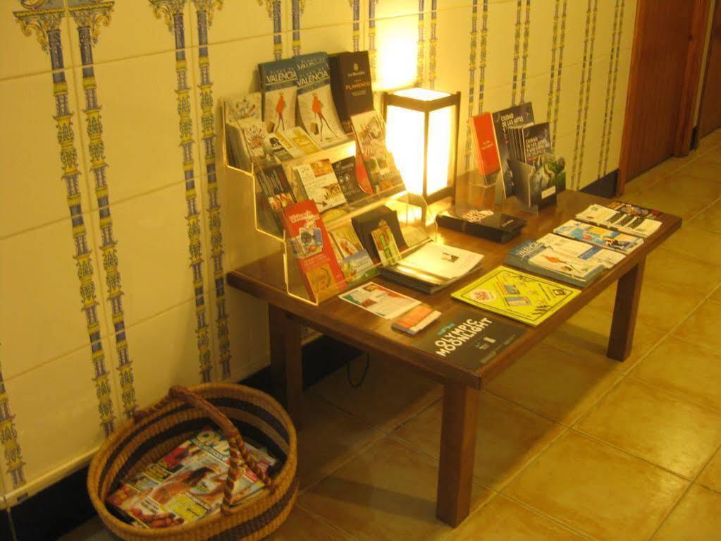 Hostal Tartessos Valencia Kültér fotó